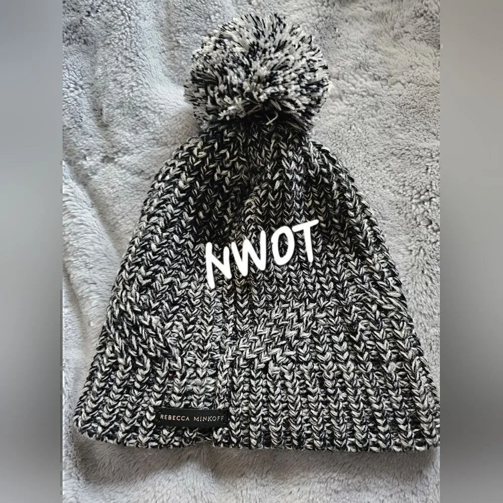 Rebecca Minkoff Hat Hand Warmer Set Black White NWOT #SCA1